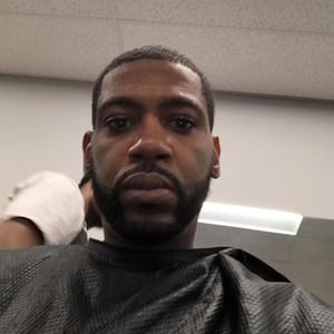 Meet your Posher, Yoskiano